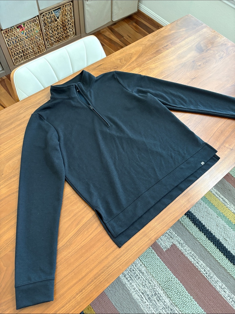 Travis Mathew Women’s Coveside 1/2-Zip Pullover Size Medium - Picture 2 of 8